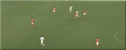 国足十大搞笑进球,国足历史最强十大进球