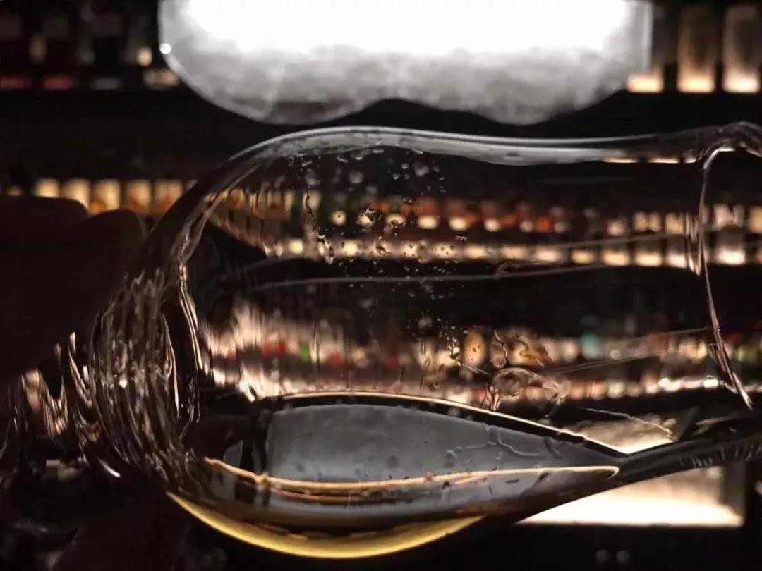 杭州头号买醉地标！这家硬核酒吧，凭什么登上国外头条？