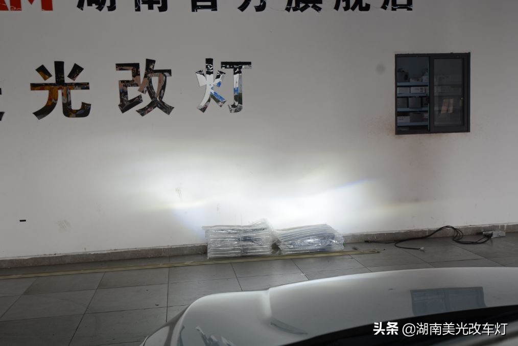 07年思域最亮led灯泡,思域能装120wled灯泡