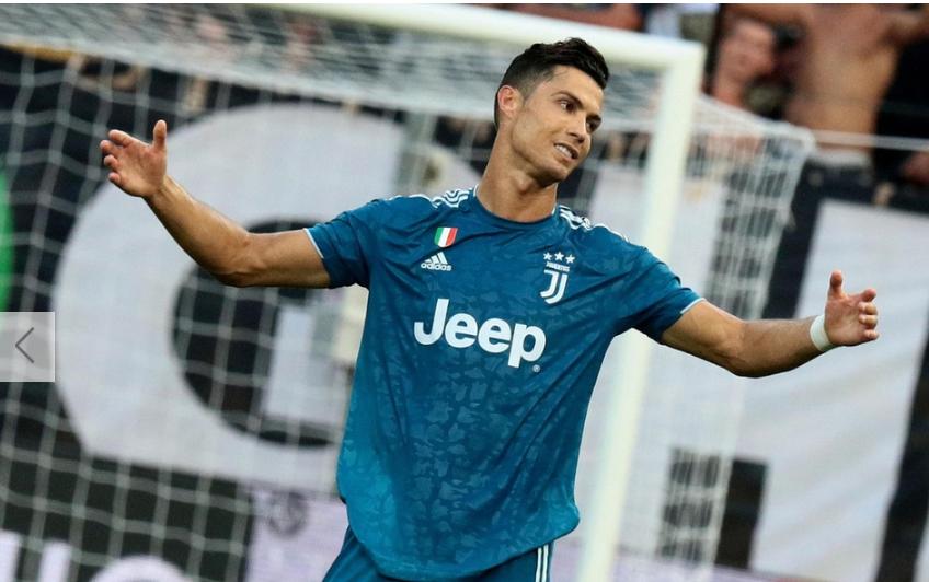 消除C罗的体毛越位！国际足联要研究一项革新技术，比VAR厉害