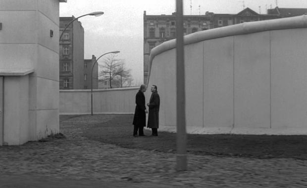 柏林苍穹之下,柏林墙之墙