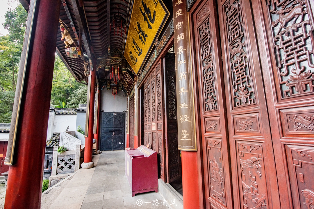 原创杭州西湖边三个冷门景点,杭州西湖旅游人挤人