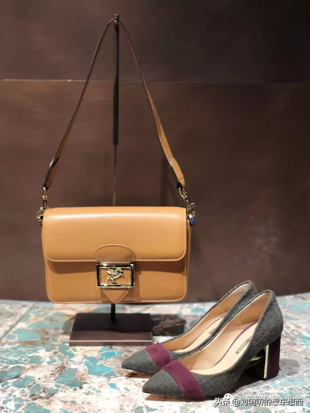 职场ol装搭配图片,一日一look造型