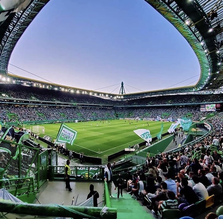 c罗传奇的足球生涯,c罗里斯本竞技从u16跳到一线