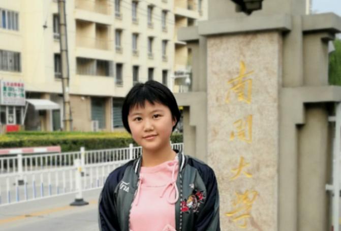 成都高新实验中学招生电话,成都高新实验招生办