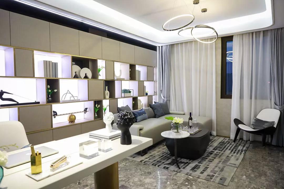 涓婃捣鑱旀帓娲嬫埧,娲嬫埧浜彈鍒鍝佽川