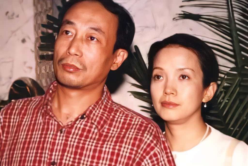 吕丽萍和张丰毅为何离婚,吕丽萍后悔与张丰毅离婚吗