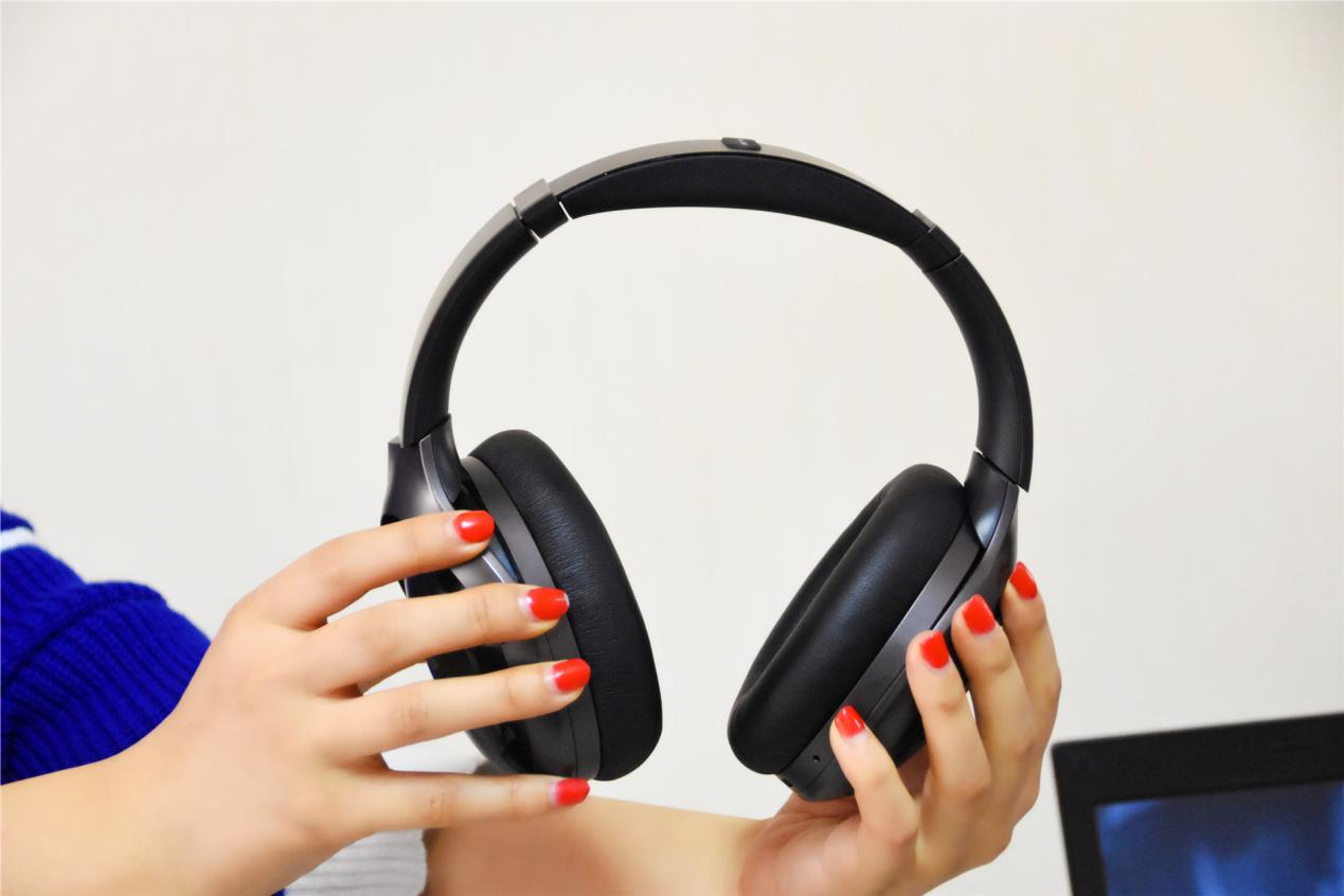 零底噪+定制听力曲线，小米有品上线BowayMu6智能降噪耳机