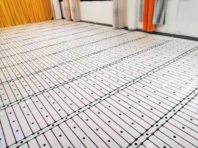 石墨烯地暖为什么要130至150瓦,石墨烯地暖的问题