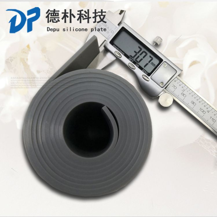 层压机单层,层压机的下面有硅胶板么