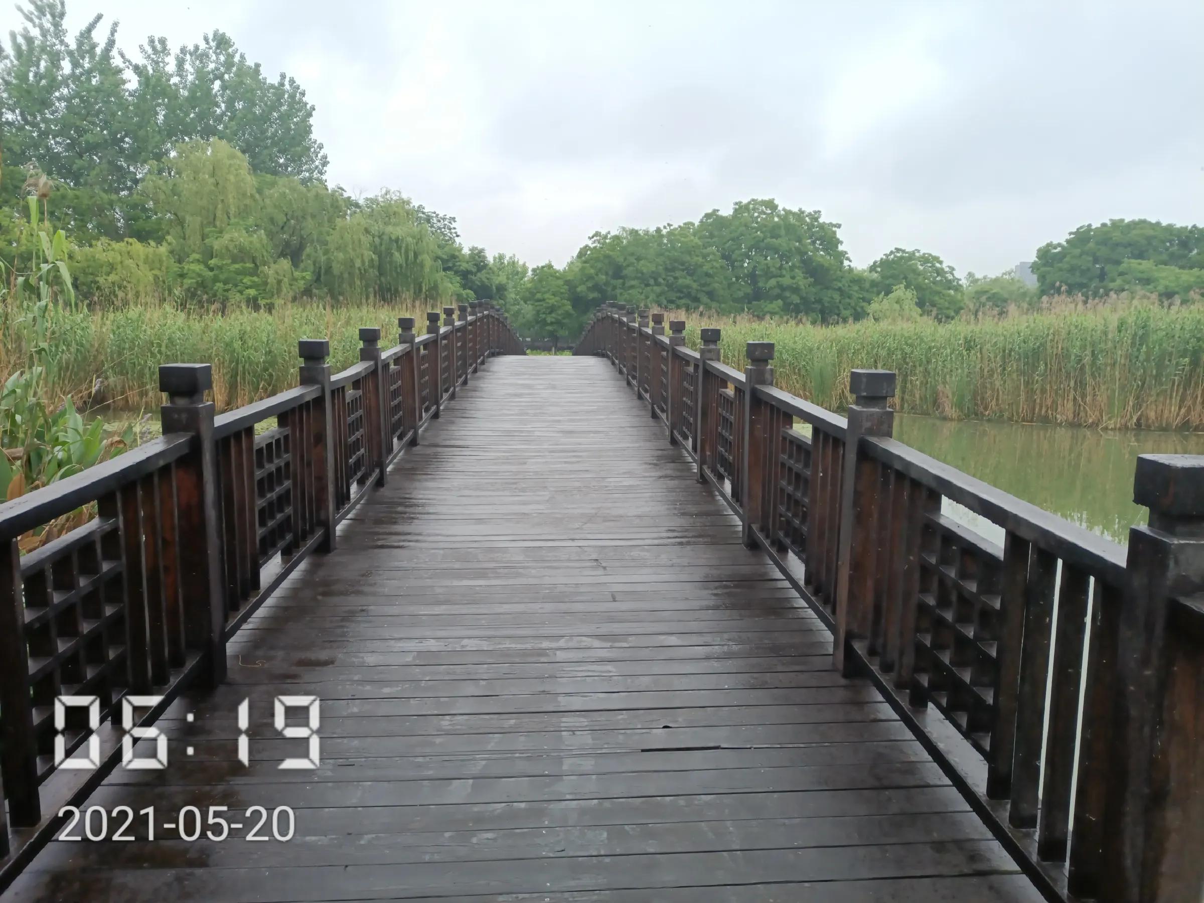 和城管斗智斗勇的一天,跟城管斗智斗勇的一天