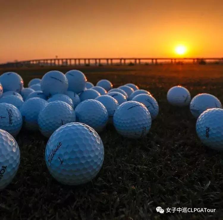 鐞冪涓嶅厑璁稿仛鐨勪簨,鐞冪涓轰粈涔堝彲浠ョ┛瑁欏瓙