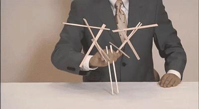 遭遇百般霸凌后,机器人竟将枪口对准人类