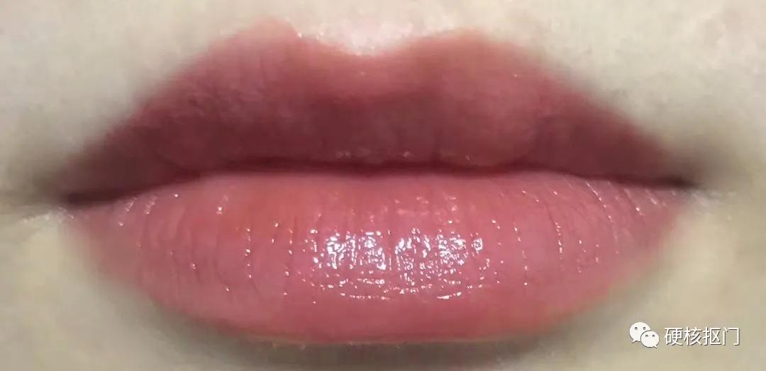 挖宝口红推荐50元,适合素颜的大牌口红豆沙奶茶色号