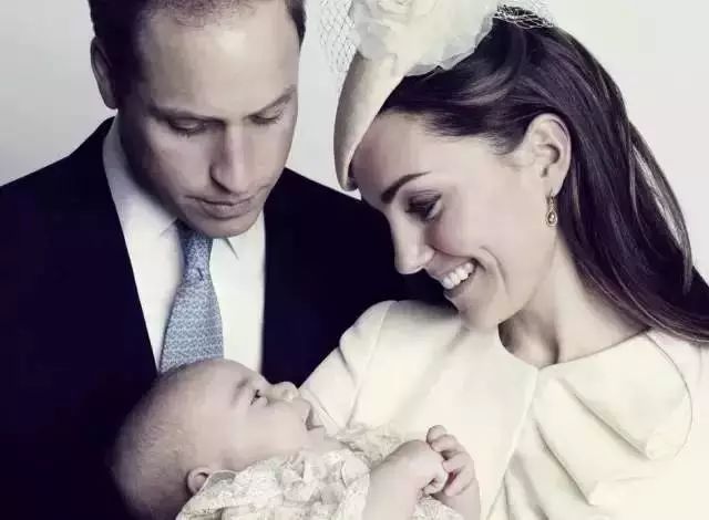 拍全家福应该用什么拍,影楼拍全家福怎么拍好看