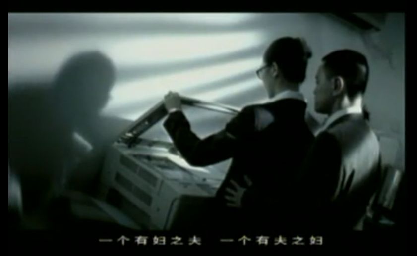 唱红了东北人这个群体的他，实际是个黑色幽默大师