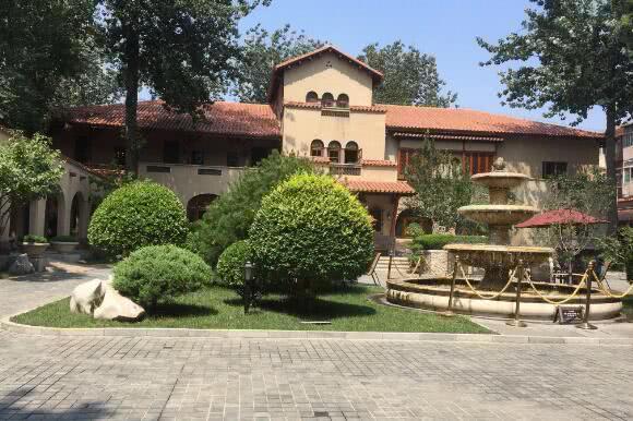 天津天津之眼游轮,天津海河边天津之眼