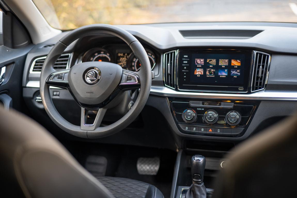 柯米克和途铠哪个比较好,大众途铠和捷达vs5和柯米克