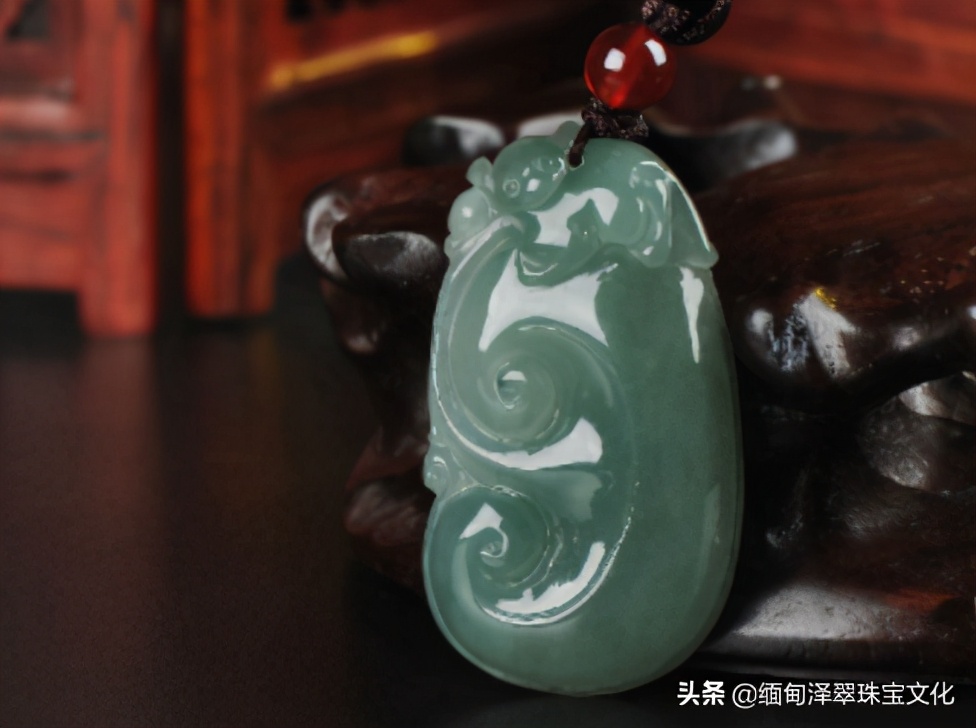 翡翠颜色的细节分类详解,翡翠帝王绿玉髓图片大全