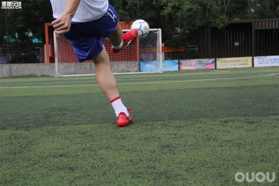 neo2日产足球鞋,morelianeoii足球鞋