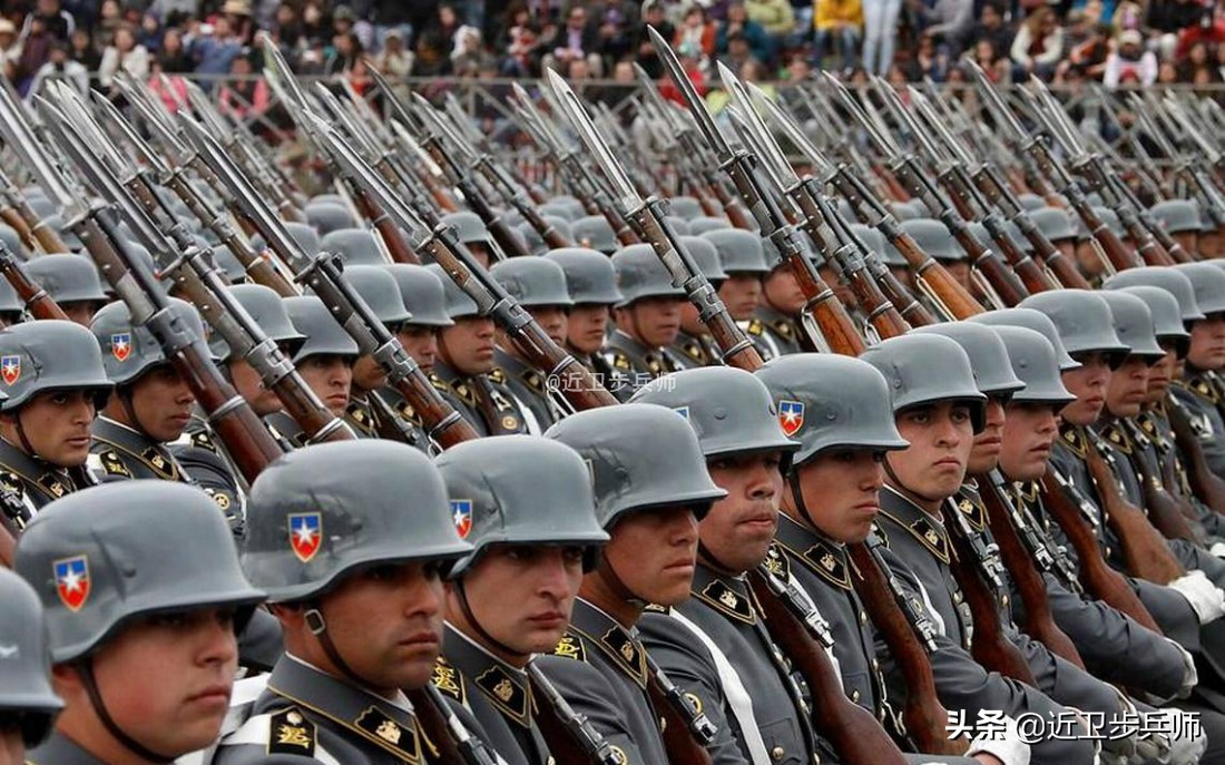 德国钢盔全史,德军钢盔和国军钢盔