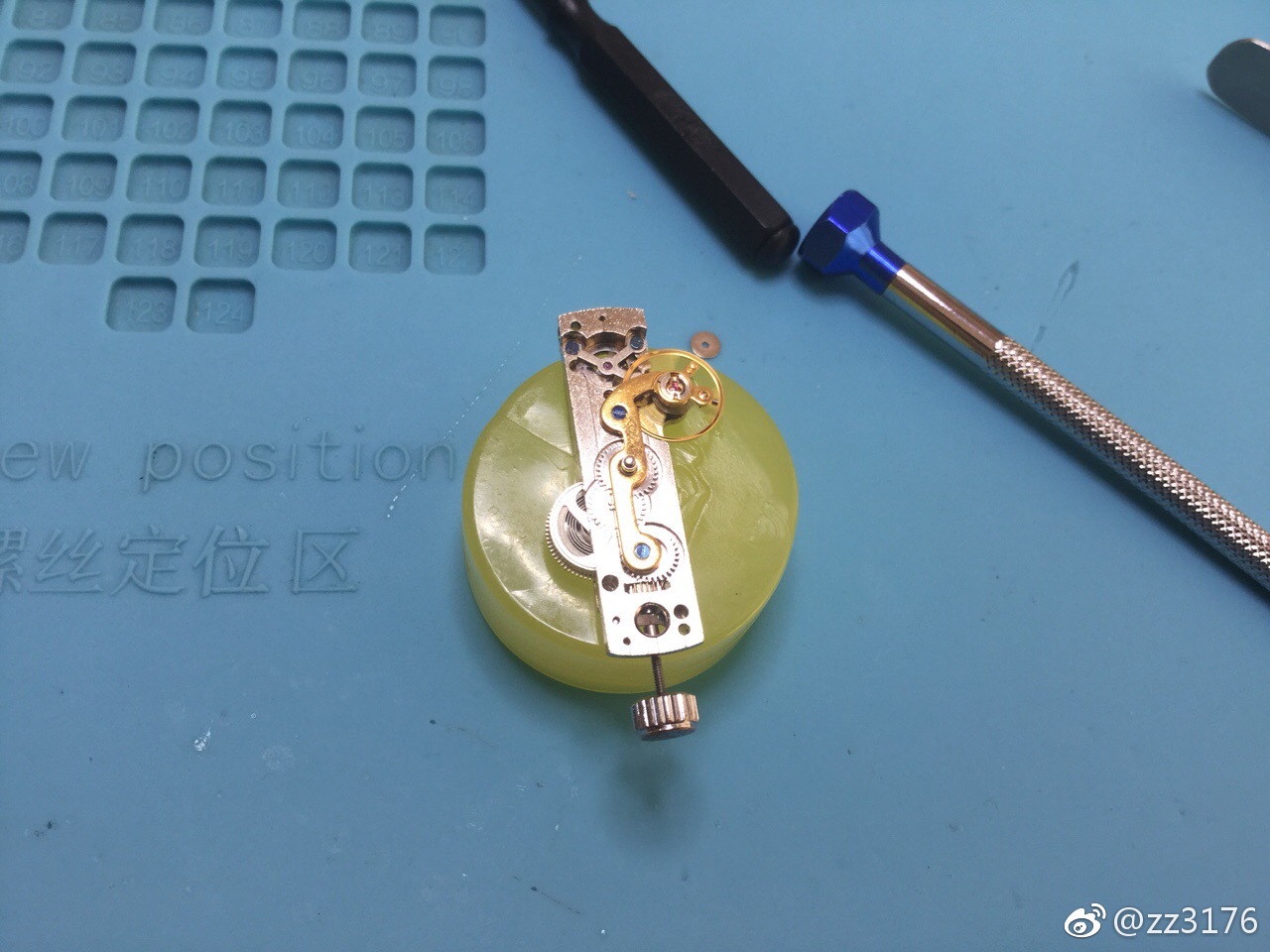 保养修复国产特殊单桥机芯手表