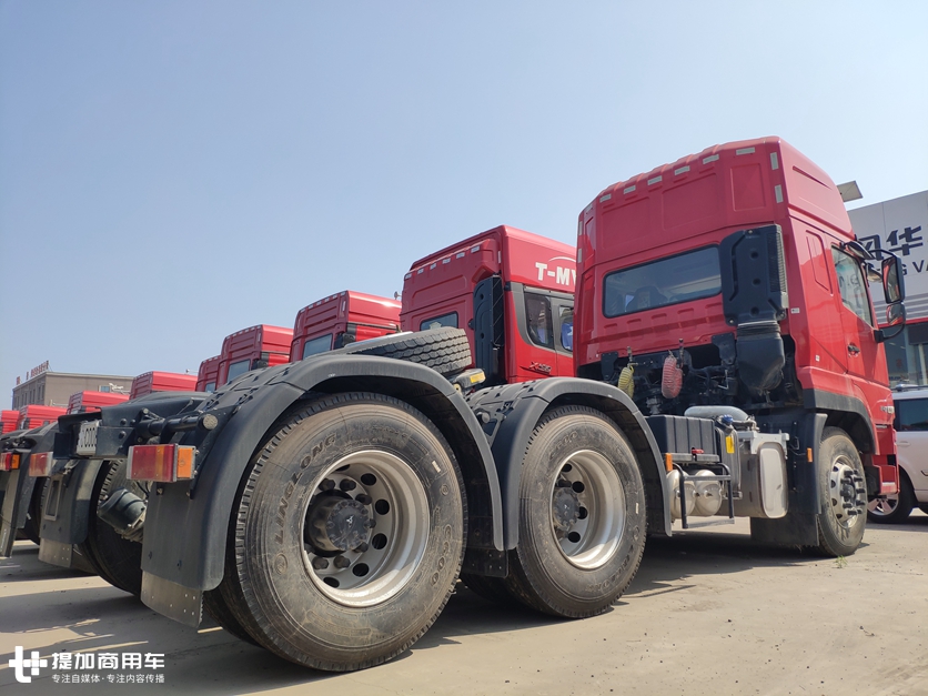 东风华神t7国六牵引车自重多少,华神t7460马力天然气牵引车价格