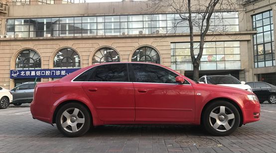 5万买精品奥迪a4l,5万左右的四眼灯车