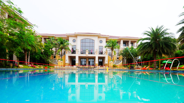 月亮湾海南环岛,月亮湾被称为中国第一滩