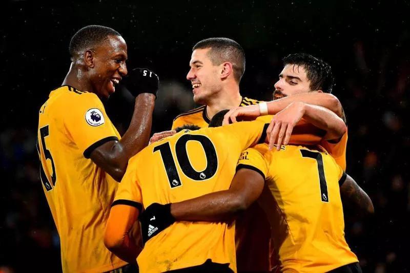 狼队vs曼城争议判罚,狼队vs埃弗顿争议