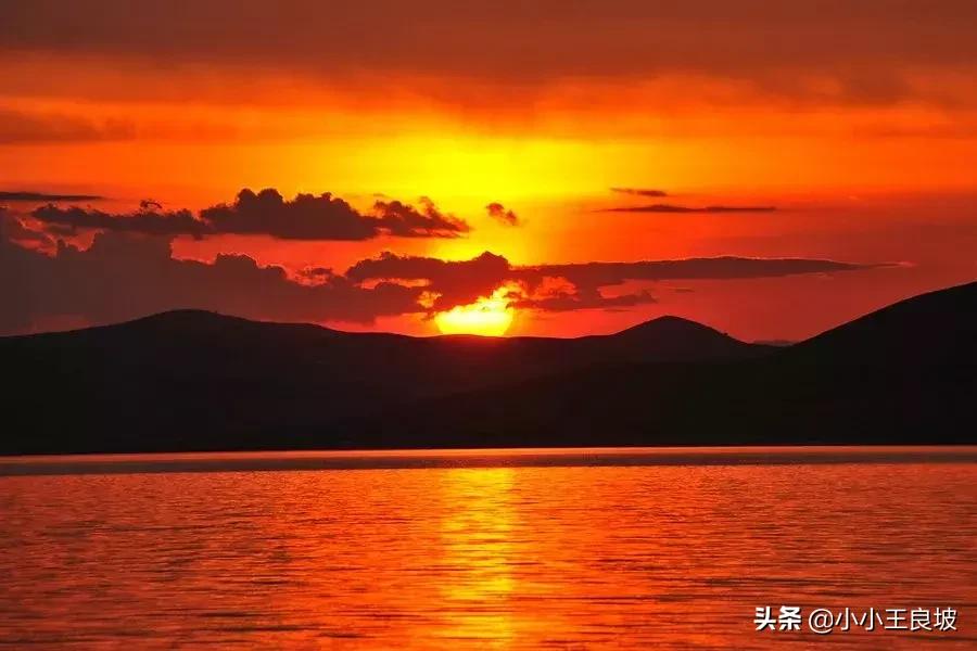 青山依旧夕阳如初,山河依旧夕阳如初