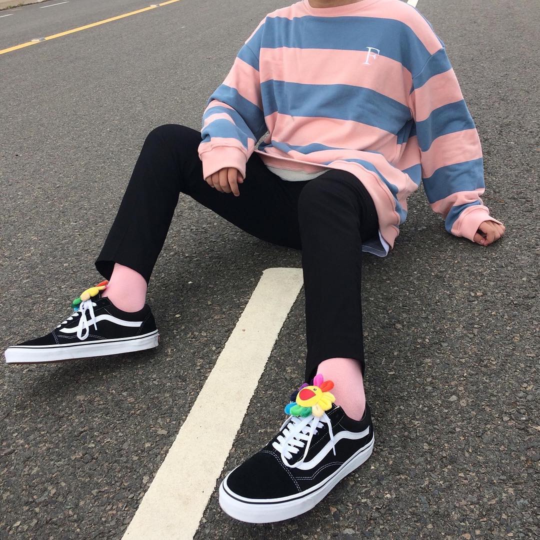 村上隆小花紫色,村上隆太阳花鞋子穿搭