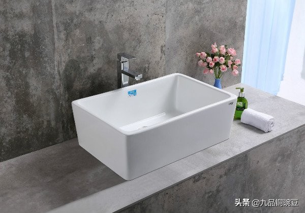 卫生间面盆裂缝如何修补,卫生间陶瓷盆裂缝怎么修补