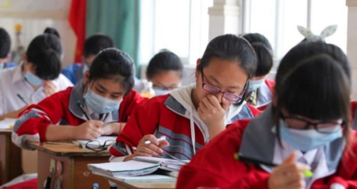 2023中考预估分550至590,2021年中考690分是什么水平