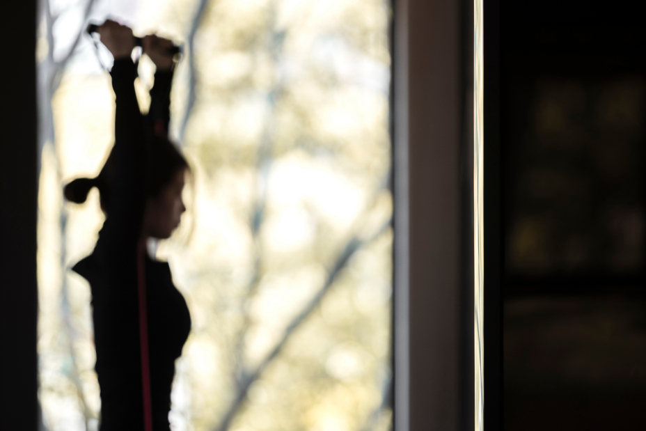 简于形奢侈于心,简于形奢于心什么意思