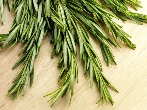 敏感肌肤起皮发痒发红怎么办,皮肤干痒的小妙招