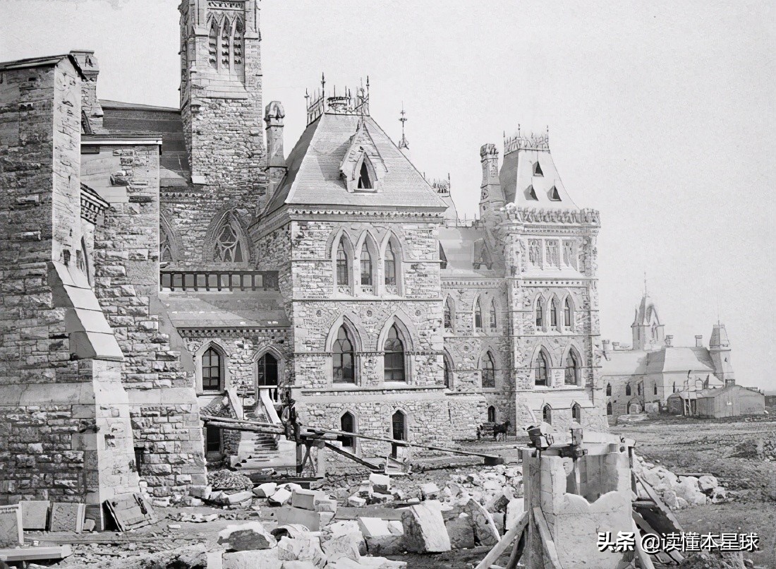 加拿大的首都渥太华是谁定的,加拿大首都什么时候搬到渥太华的