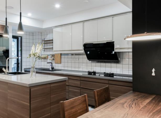 抽油烟机买哪一种比较好用,抽油烟机选品牌还是看性能