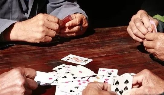 网络赌博成瘾怎么治疗,赌博瘾性心理的治疗