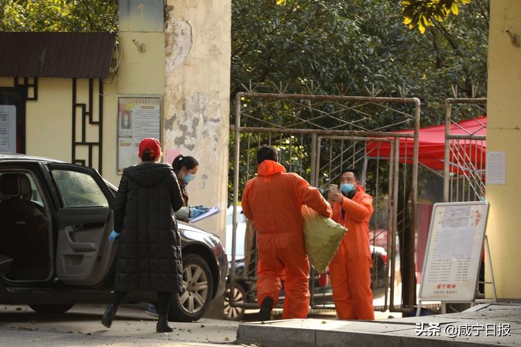 坚守！坚守！——镜头下坚守防控一线的咸宁工行人