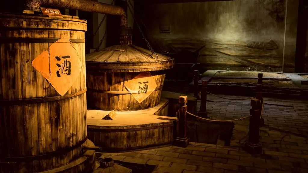 代理白酒需要怎么与厂家谈判,如何做品牌白酒代理赚钱