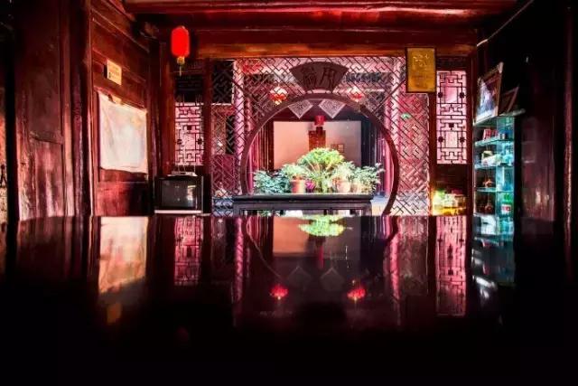 四川这座隐匿千年的古城,四川这座隐藏在喧闹中的千年古镇