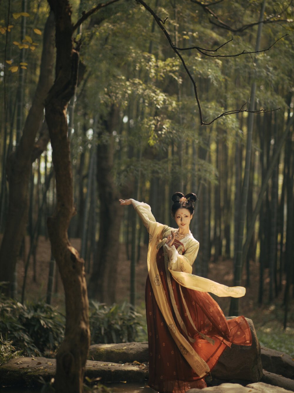 为什么别人穿汉服很好看,你穿却像睡衣?主要是这2个地方做错了