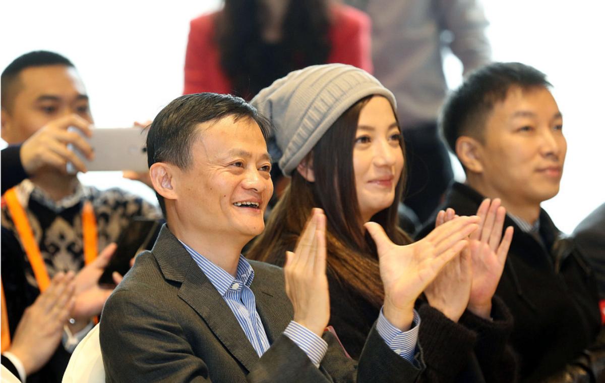 赵薇结婚后和王励勤有来往吗,赵薇王励勤私下关系