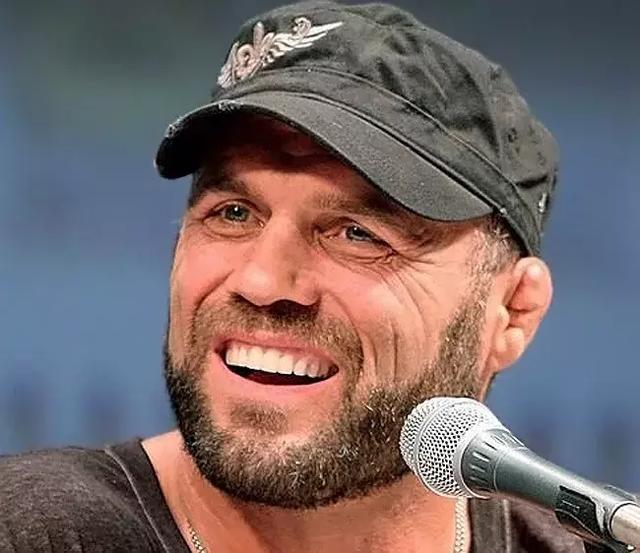 打架之前怎么判断谁真的能打,打架前怎么判断他是不是很能打