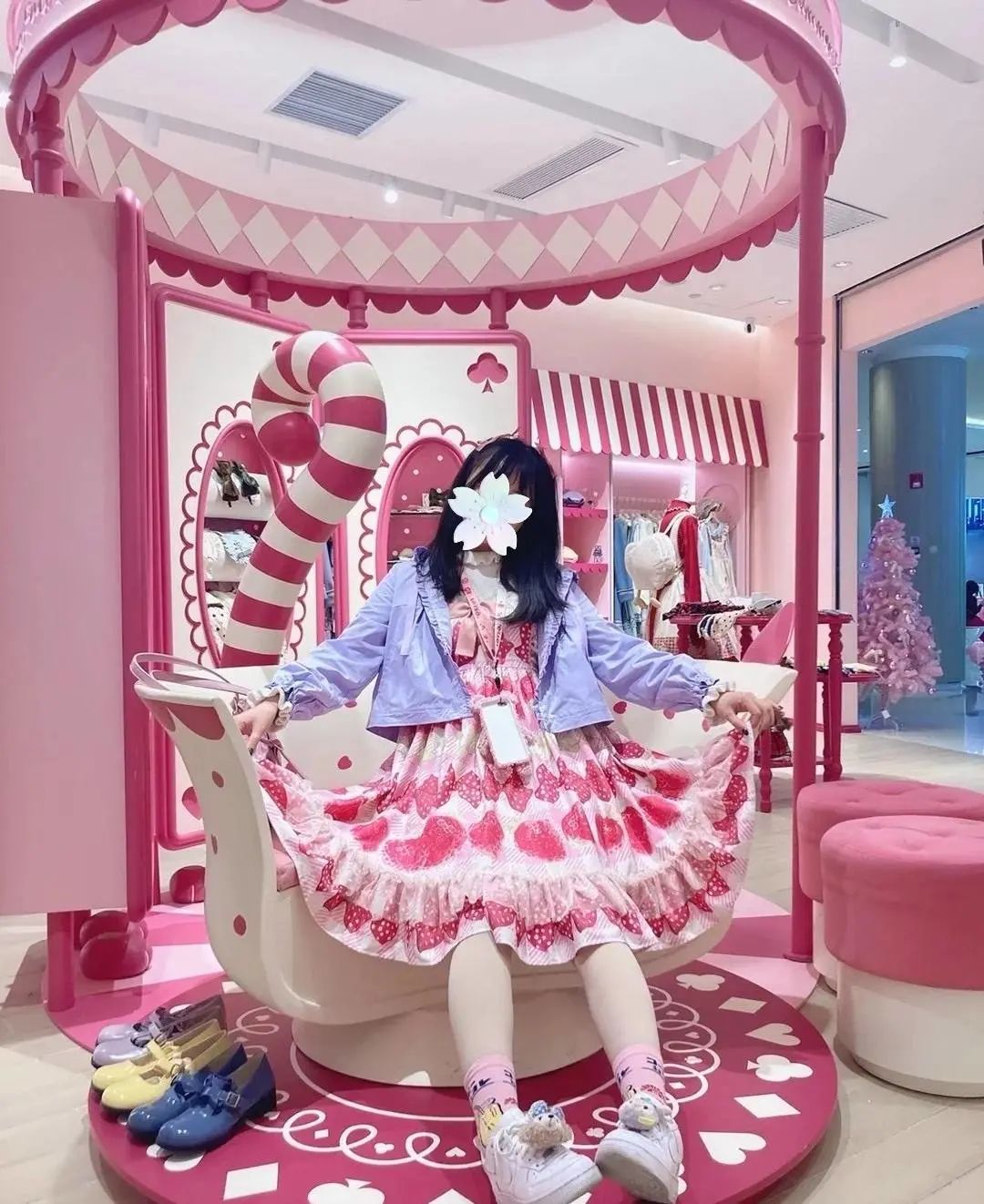 年轻人有多可以花钱,混一个圈子一定要花钱吗