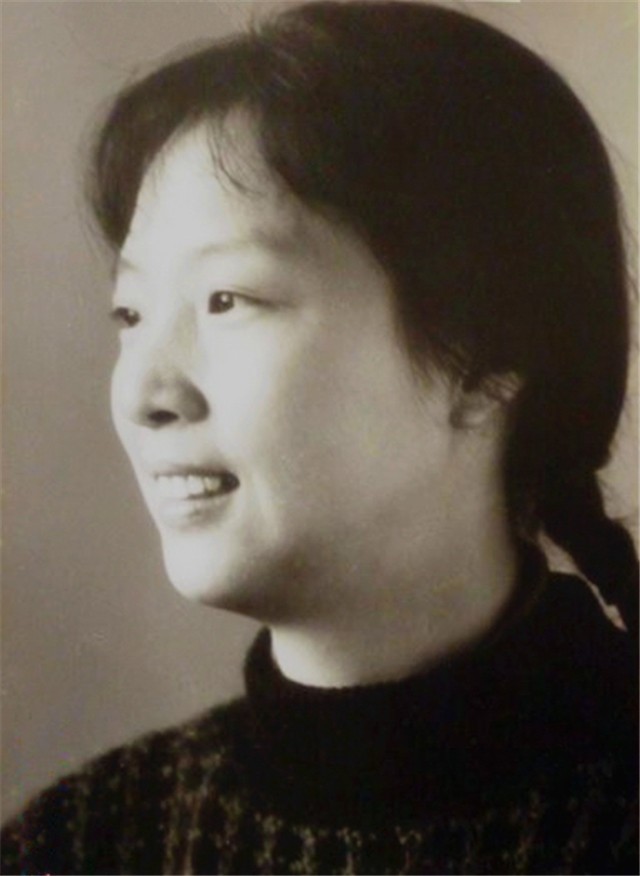 被周恩来赏识演“琼花”,后因受伤退出舞台,薛菁华后来怎么样了