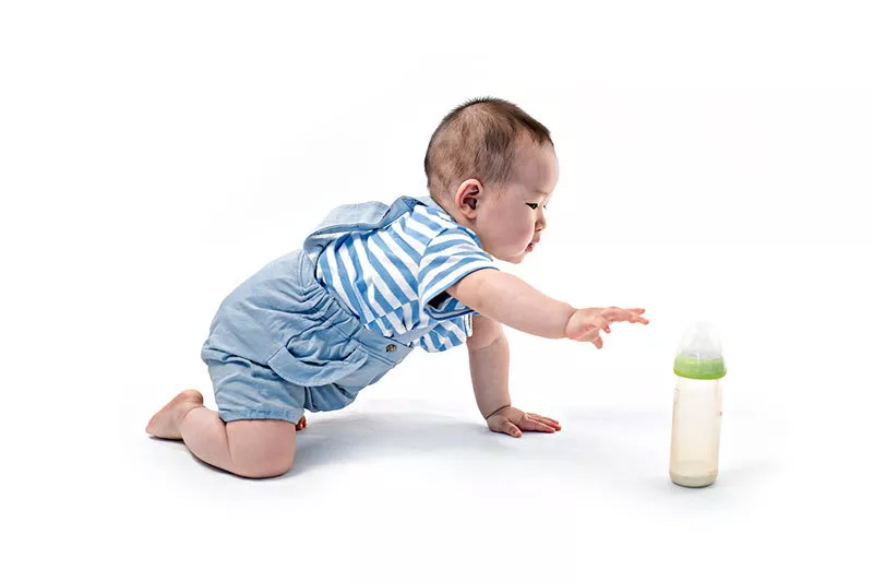 新生儿母乳消化不良妈妈注意饮食,新生儿营养不良妈妈吃什么补