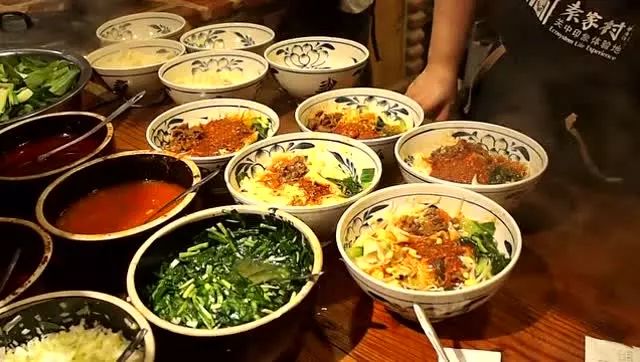 三月机票特价旅游地,3月份从成都出发机票白菜价