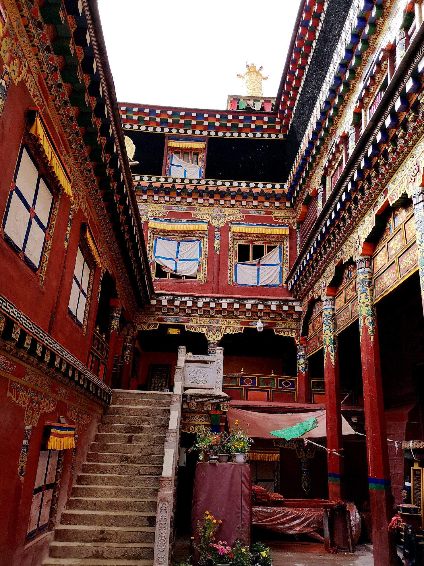 德格印经院经书哪个比较好,甘孜县到德格印经院有多远